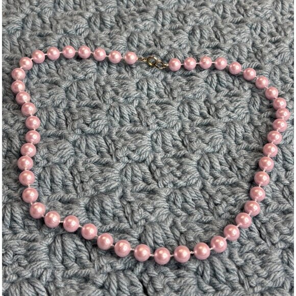 Jewelry - Lavender Purple Plastic Faux Pearl Beaded Necklace Spring Ring Clasp 19 inches